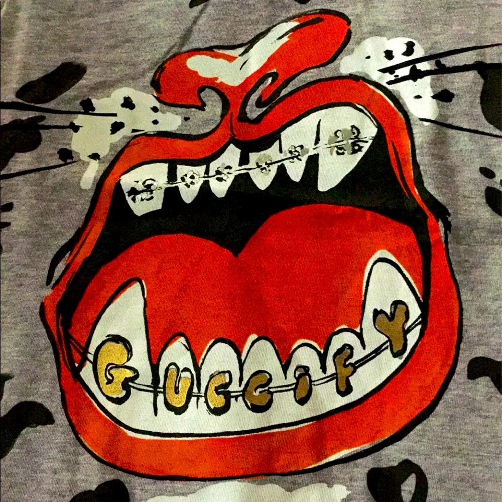 Gucci shirt